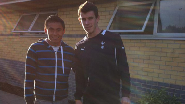 Najar comparte con figuras del Tottenham