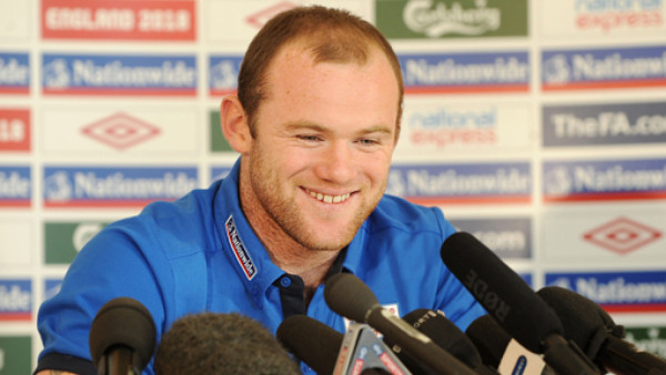 Wayne Rooney 'encantado' con su nuevo cabello