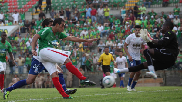 Marathón agranda su invicto en casa