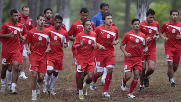 Portero Donis Escober ya está de regreso