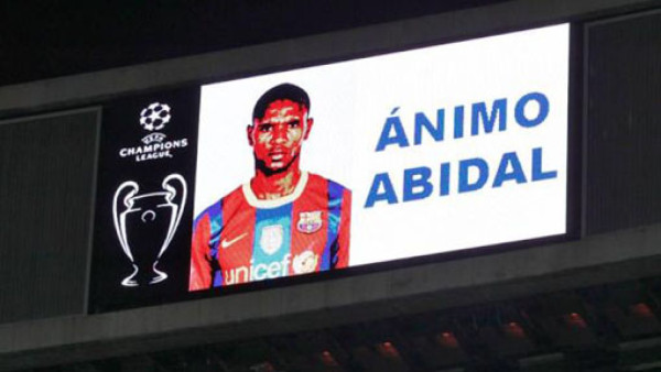 El mundo del fútbol se solidariza con Abidal