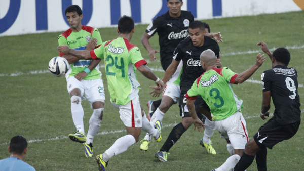 Olimpia humilla, golea y sepulta al Marathón