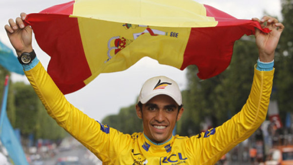 Contador, feliz por ganar el Tour