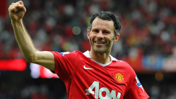 Ryan Giggs será jugador y entrenador en el Manchester United