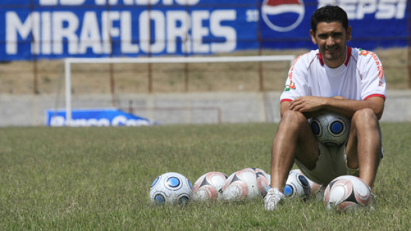 Víctor Coello medita colgar los guantes a sus 37 años