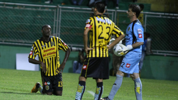 ¿A quién culpar por la crisis en Real España?