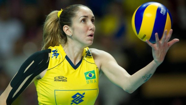 Thaísa, la bella voleibolista brasileña que paralizará Río de Janerio 2016