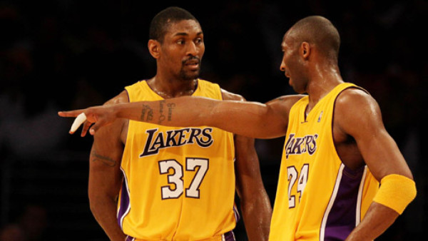 Ron Artest hace entrenos de boxeo