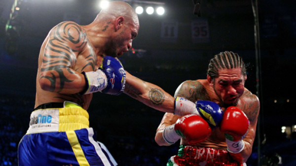 Mexicano Antonio Margarito no soportó el castigo de Miguel Cotto