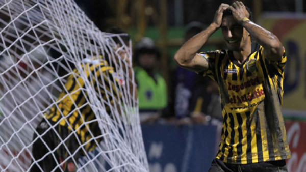 La noche más amarga del Real España