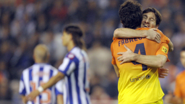 Messi hace triplete y salva al Barcelona