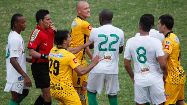 El agarrón entre 'Palomo' Rodríguez y Jaime Rosales