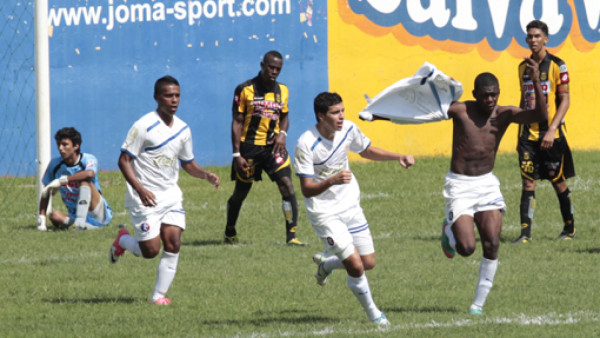 Real España y Olimpia empatan en el primer juego de final de Reservas