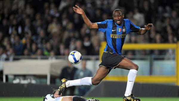 Top 20: Las grandes estrellas del fútbol con las que jugó David Suazo en su carrera en Europa