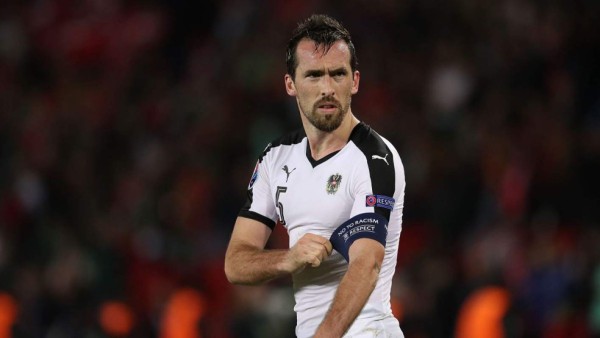 El once de los futbolistas que decidieron retirarse de su selección