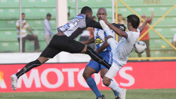 Olimpia continúa intratable en Honduras