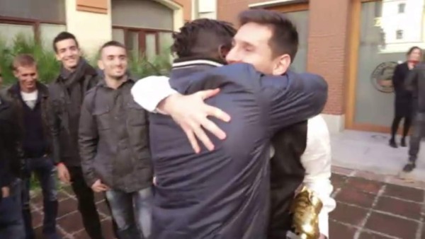 Fue el socio de Messi en las inferiores, marcó 97 goles en un año, pero un terrible episodio truncó su sueño