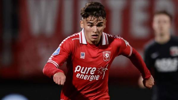 Manfred Ugalde y la falta de respeto a Bryan Ruiz, capitán de la Selección de Costa Rica: “No me dio pelota”