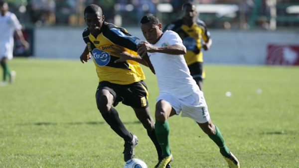 Platense perdona e Hispano aprovecha