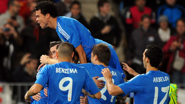 Real Madrid destroza al Almería en su casa