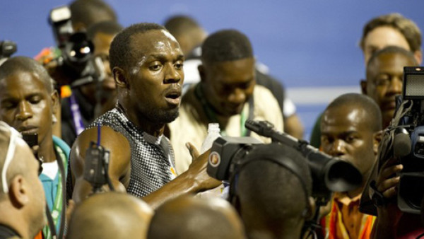 Usain Bolt se esconde de sus fans