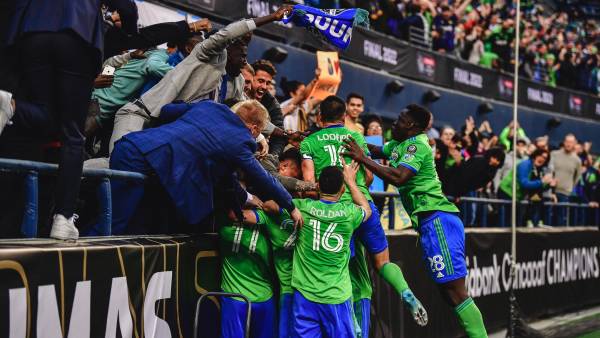 Seattle Sounders golea a los Pumas y acaba con la hegemonía mexicana en la Liga de Campeones de Concacaf