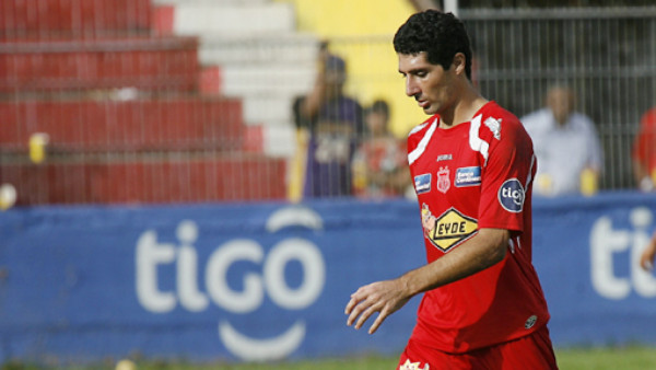 'Me entregaron un cheque sin fondos': Representante de Genovese