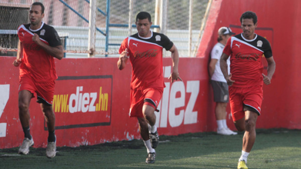 Olimpia, unidos por el sueño del tetracampeonato