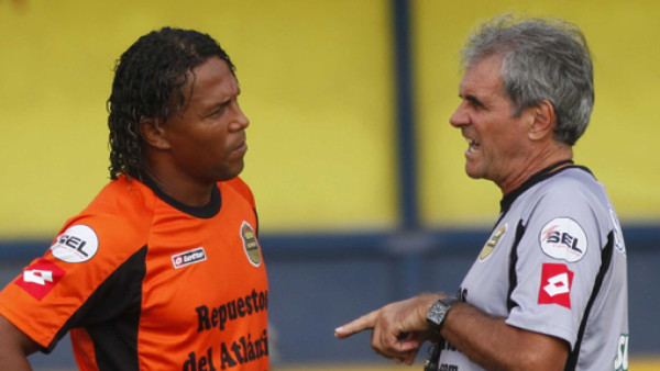 Zanabria: 'Si el invicto es carga, estamos jodidos'