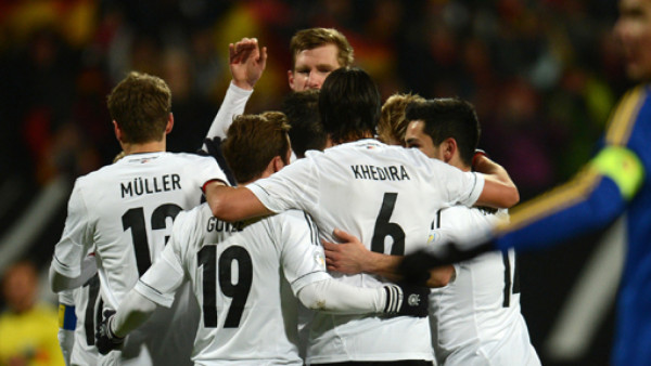 Alemania golea a Kazajstán y roza su boleto a Brasil