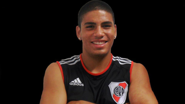 River Plate de Argentina contrata al costarricense Gabriel Leiva
