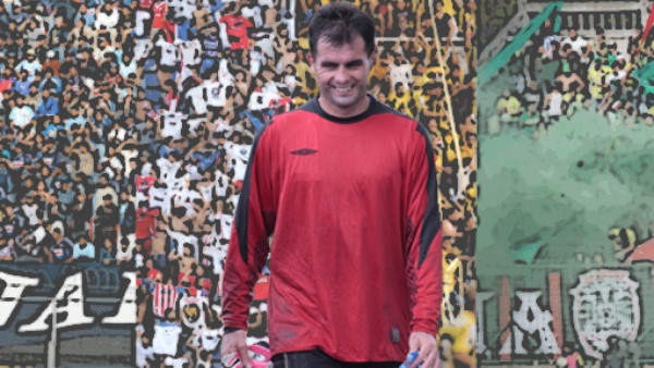 Afición hondureña grita 'iFuerza Kerpo!'