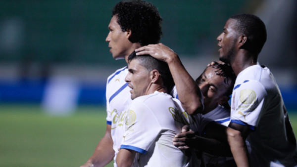 Olimpia no necesita golear al Houston Dynamo para clasificar