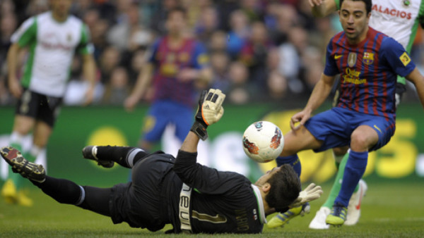 Barcelona cumplió con doblete de Messi