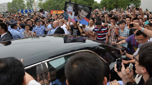 Visita de Beckham a China provoca más de cinco heridos