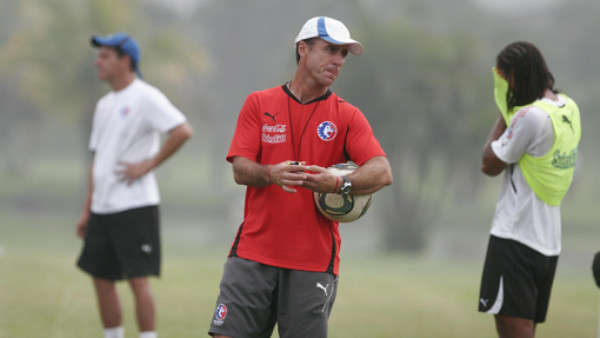 Tosello anuncia fichaje de atacante brasileño para el Olimpia