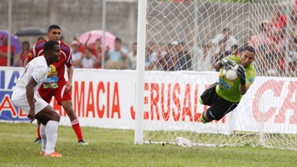 Olimpia sale vivo de Tocoa y sigue invicto