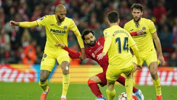 El Liverpool dio el primer golpe en la ida de las semifinales ante el Villarreal en Anfield.