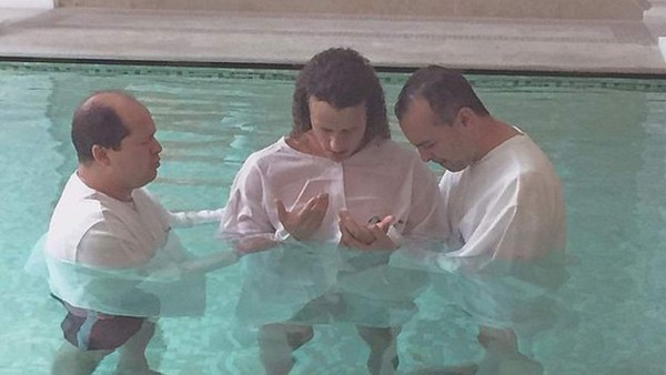 Futbolistas que no pensaste estaban entregados a la religión