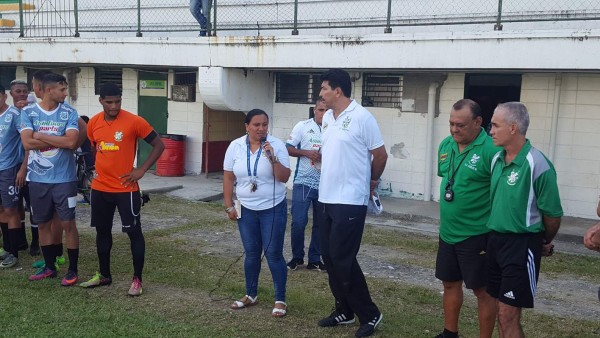BOMBA: Ex del Motagua entrena con Olimpia, Platense va por este volante y Wilmer Fuentes es noticia
