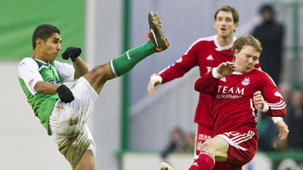 Hibernian vuelve a ganar y es sublíder en Escocia