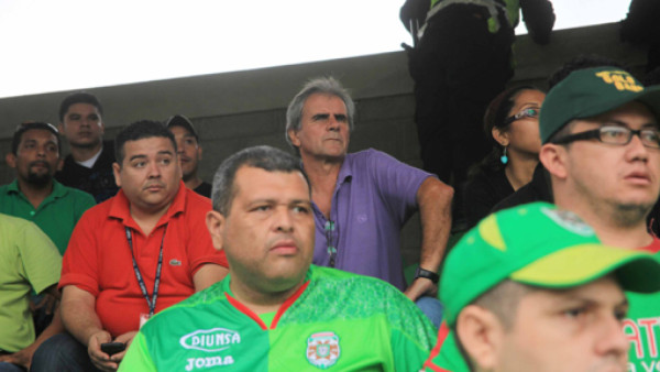 Zanabria estuvo presente en el Marathón-Olimpia