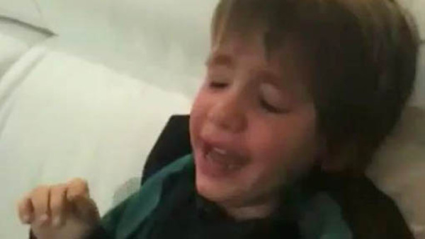 Impactante llanto de un niño por Cristiano