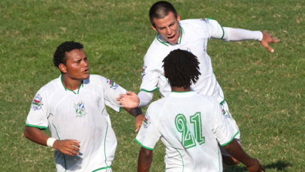 Carlos Pavón rescató al Real España, Platense sigue sufriendo