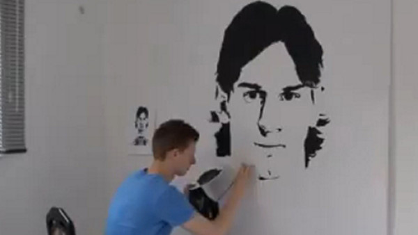 Fanático dibuja a Messi, con un calzonzillo viejo