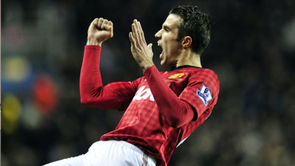 Manchester United se agarra al liderato con un recital de goles ante el Reading