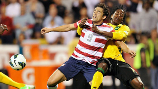 Estados Unidos le gana en la revancha con Jamaica
