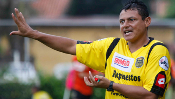 Emilio Umanzor duda de su continuidad en Real España