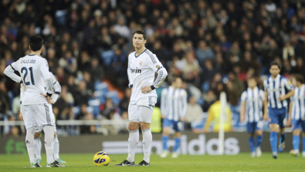 Real Madrid pierde media Liga en el Bernabéu y ante el equipo colero
