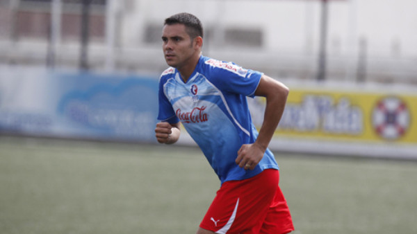 Rolando López se queda en Olimpia